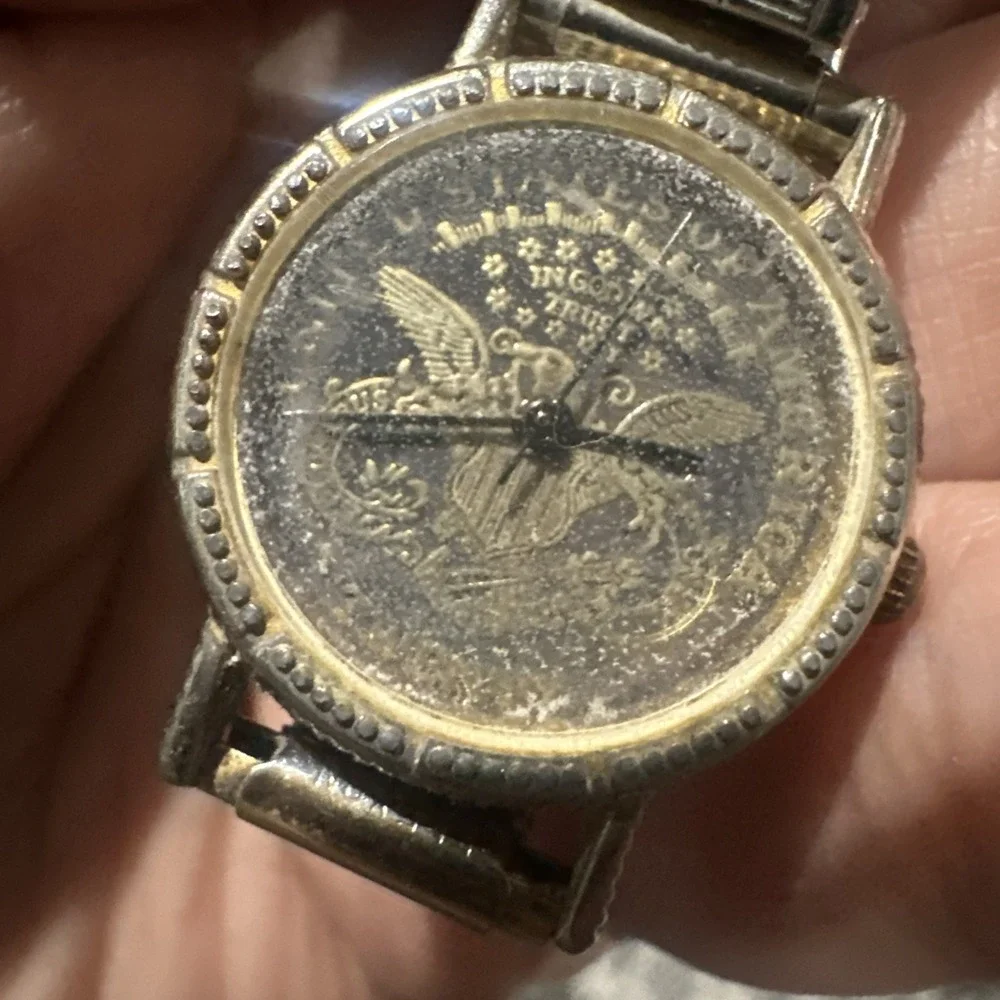 Working Vintage USA Twenty Coin Black Dial Stretch Band Ladies Watch 23mm Fit 7